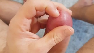 Aspettando qualcuno che mi succhia il cazzo