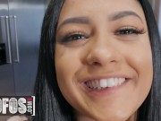 Mofos - Serena Santos Is Getting Intrigued Seeing Scott's Dick Getting Big Just From A Look At Her 2/16