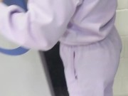 VAMOS AL SUPERMERCADO Y TERMINAMMOS FOLLANDO EN EL BAÑO DE EMPLEADOS 2/16