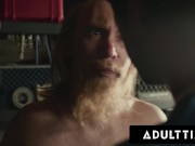 GRINDERS - Tommy Pistol and Vicki Chase - PART 1 4/16