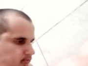 Увлажнил свое прекрасное личико золотой жидкостью, кто поделится своим? 5/16