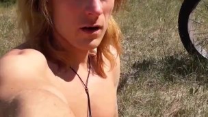 Selfsucking and masturbating outdoors