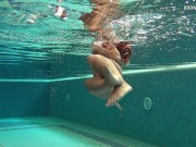 Serbian pornstar gets naked in the pool 15/16