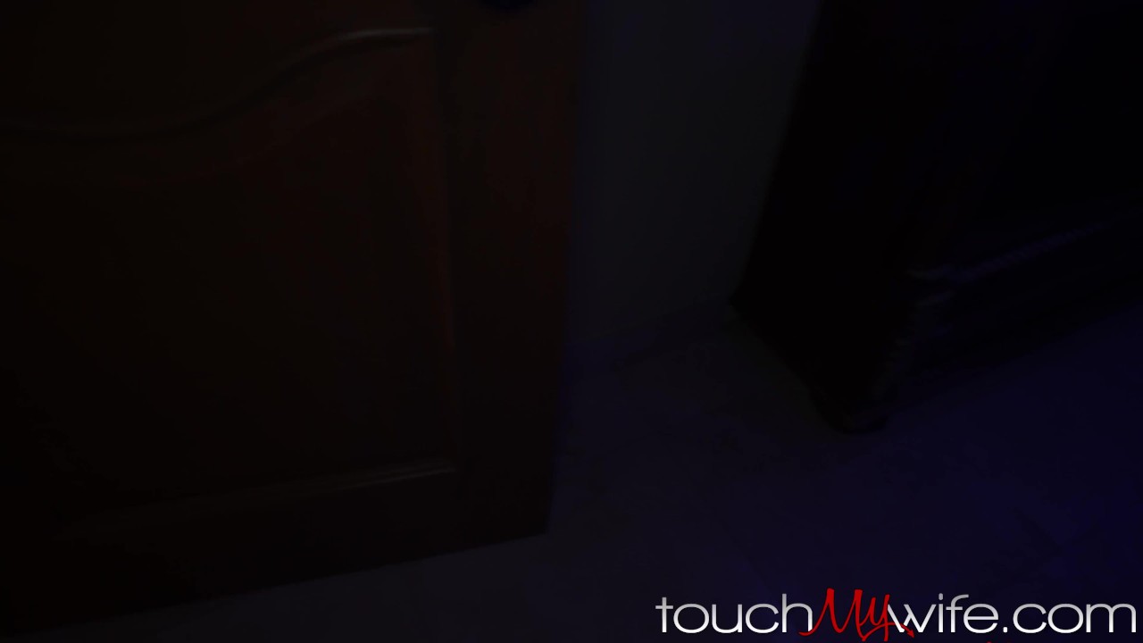 Hooker Hotel Hookup With Cuck Husband - Free Sex Video - RedTube