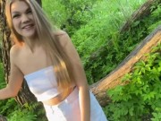 Парень застал писающую девушку и трахнул ее 3/16