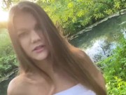 Парень застал писающую девушку и трахнул ее 5/16