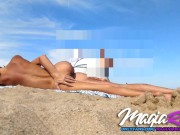 Girl with awesome ass filmed in a public beach 15/16