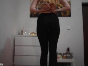 Strip Tease in Leggins Because I Want to Show You My Pussy 🍑 | Miley Grey 6/16