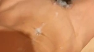 ges_katu トイレ 全裸オナニー デカマラから止まらない射精 お腹にドバドバ 途中の音にも注目！