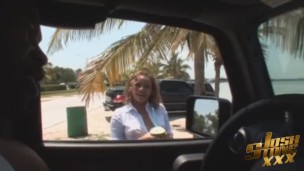 Big Ass Latina Fransheliz Vasquez Fucks BBC at Beach
