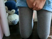 ハンカチにおしっこするも結局おもらししちゃう 14/16