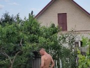 Evening in the garden, there is something to do 1/16