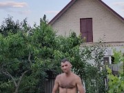 Evening in the garden, there is something to do 7/16