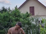 Evening in the garden, there is something to do 8/16