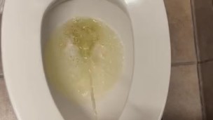 Caught public pissing video BwC 