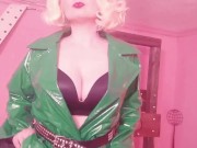 sexual hot selfies MILF's videos - blonde hot curvy woman seduce