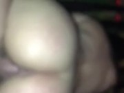 Follando y cabalgando la enorme verga de mi novio en un motel-prisión 10/16
