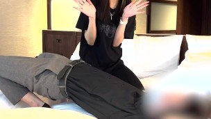 ブリッジしてる時にくすぐったらどうなる？♡ #shorts