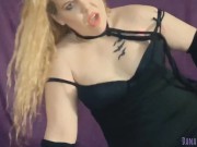 Amateur belly dancing with lots of special effects - silly 14/16