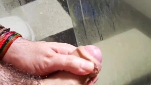 HANDJOB UNCUT DICK BEAR BEARDED RESTROOM
