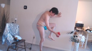 Maolo mega ripped tight buns hunk exposes cock & jerks!