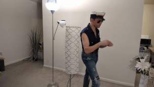 Undercover Navy Cop Maolo is XXX Hot on Some Guy's Ass!