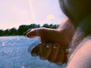 Кончил возле речки