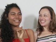 Amateur Girls Enjoy Sexy Fun Outside 14/16