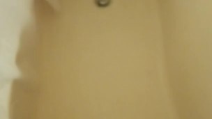 Leg-shaking cumshot during my morning shower