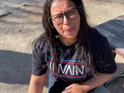 PROPUESTA INDECENTE A LATINA CACHONDA EN EL PARQUE 12/16