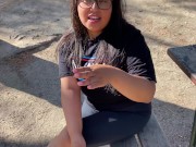 PROPUESTA INDECENTE A LATINA CACHONDA EN EL PARQUE 4/16