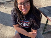 PROPUESTA INDECENTE A LATINA CACHONDA EN EL PARQUE 8/16