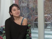 Ersties: Lustvolle und natürliche Studentin liebt es sich zu befriedigen 2/16