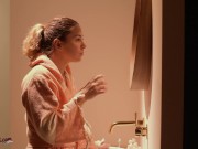 AMAZING EROTIC BATH MASTURBATION ALICE KELLY 1/16