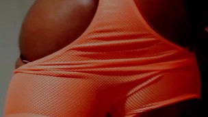 Macho STrip Tease Solo