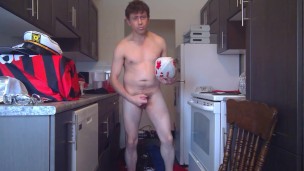 Maolo Porno! Are You A XXX Fantasy Football Star Maolo!!! Buff & Naked!