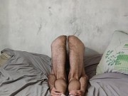 I spend the evening playing with my body 13/16