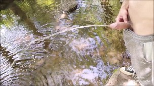 What's Better than a Big Stream Pee in the Fresh Air? 🔊🍃