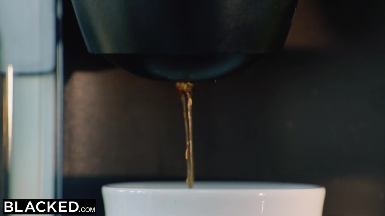 BLACKED Sexy Student Can't Resist BBC - RedTube