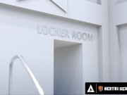 Public Hentai Sex And HOT Lesbian Scissoring! 13/16