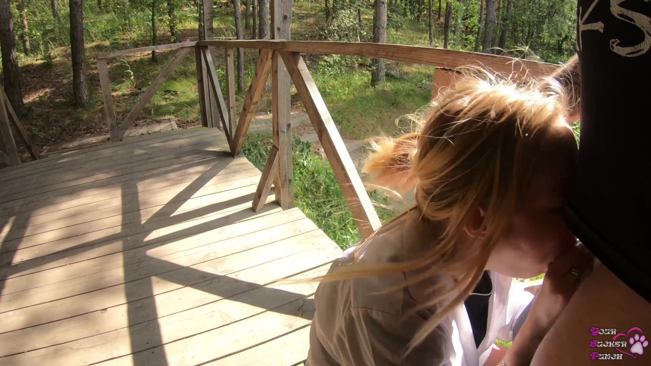 Couple was Caught by a passer-by and Asked her to Film their Public Oral Sex - Vídeo de sexo gratis - RedTube