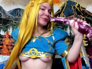 Slutty Zelda Fucks Her Pussy 9/16