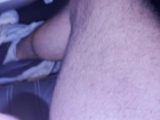 A peine sortie du resto elle me suce dans la voiture puis se fait baiser violemment 5/16