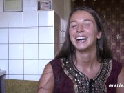 Ersties: Amateur Girl Fingers Her Wet Pussy 2/16