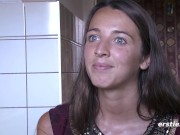 Ersties: Amateur Girl Fingers Her Wet Pussy 7/16