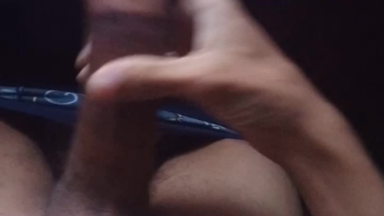 I throwed a lots of cum on my freind pc by my long curved dick (im in trouble) - Free Sex Video - RedTube
