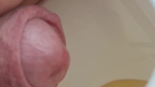 Pee cup