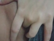 ASIÁTICA MASTURBA SUA VAGINA VIRGEM  11/16