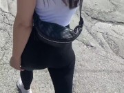 Babe with big tits in the elevator 9/16