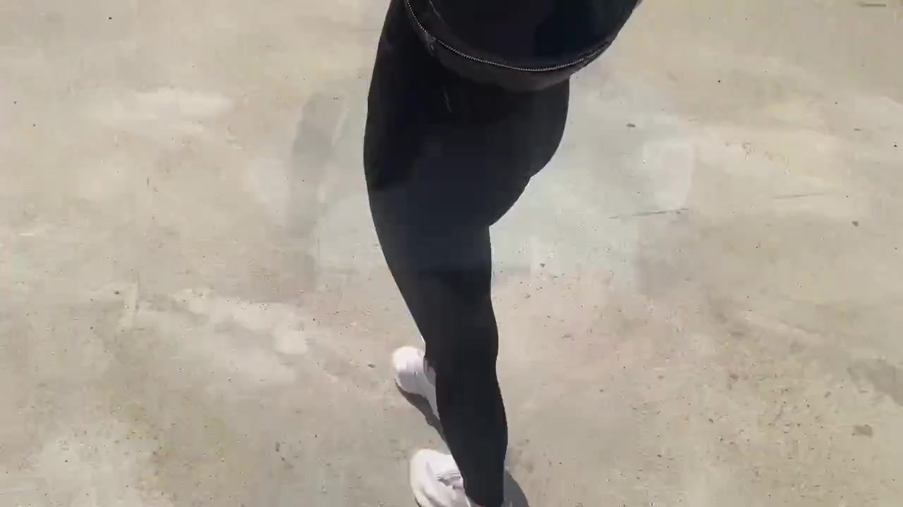 Babe with big tits in the elevator - Free Sex Video - RedTube